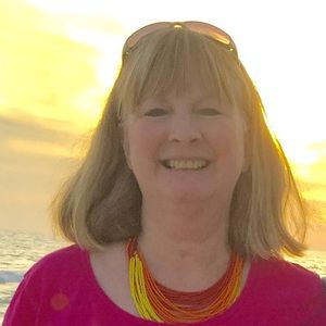 Meet your Posher, Debra